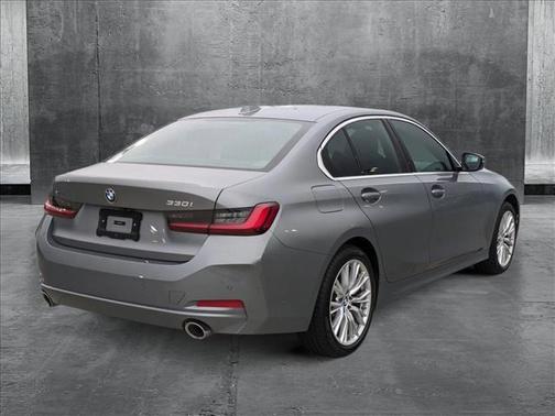 2024 BMW 330 i xDrive
