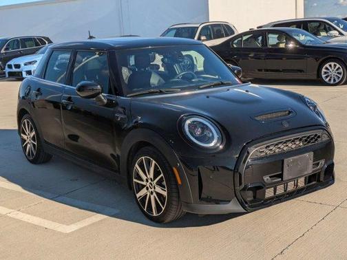 2022 MINI Hardtop Cooper S