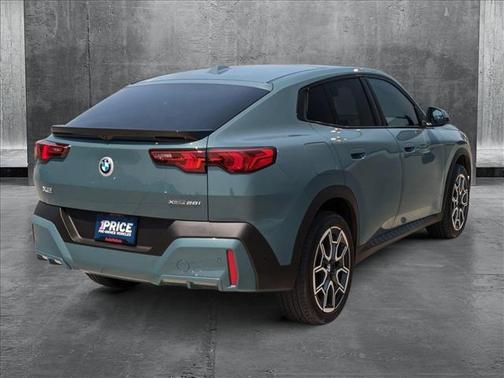 2025 BMW X2 xDrive28i