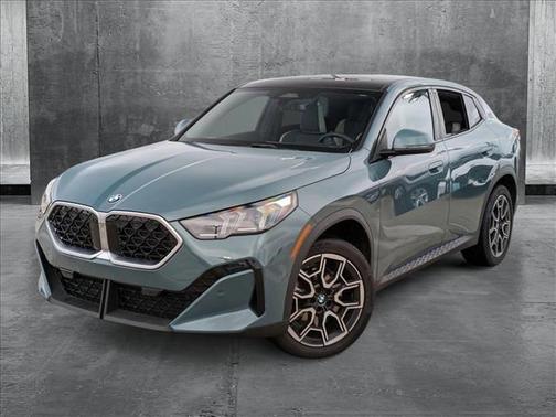 2025 BMW X2 xDrive28i