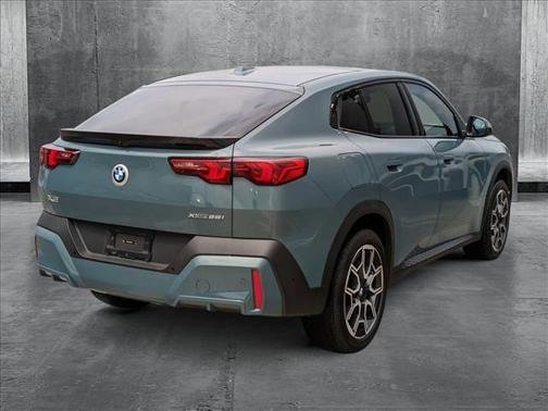 2025 BMW X2 xDrive28i