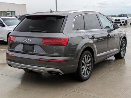 2019 Audi Q7 45 Premium Plus