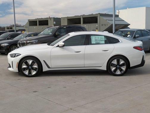 2025 BMW i4 Gran Coupe xDrive40