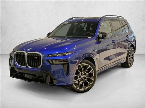 2025 BMW X7 M60i