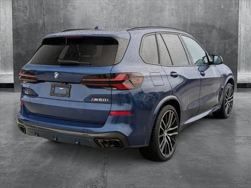 2024 BMW X5 M60i