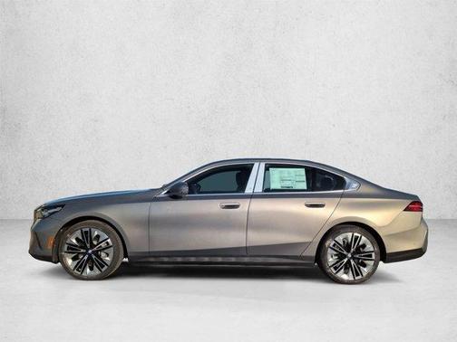 Gray Metallic 2026 BMW 530 i xDrive