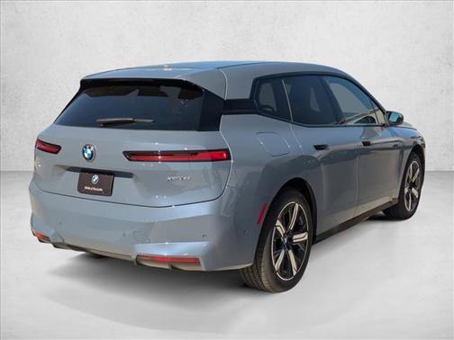2026 BMW iX xDrive45
