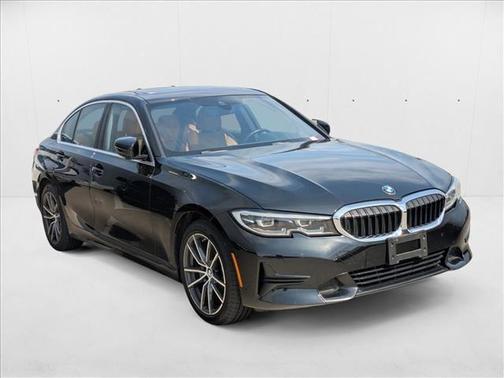 2019 BMW 330 i xDrive