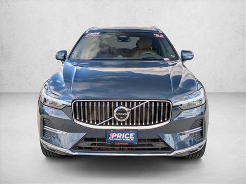 2022 Volvo XC60 B6 Inscription