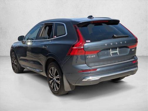2022 Volvo XC60 B6 Inscription