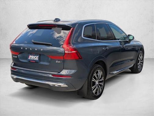2022 Volvo XC60 B6 Inscription