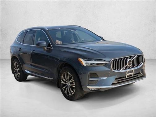 2022 Volvo XC60 B6 Inscription