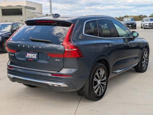 2022 Volvo XC60 B6 Inscription