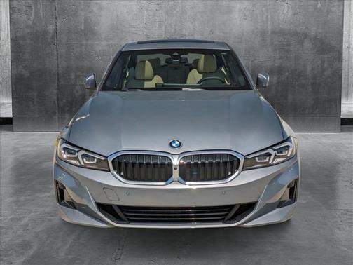 2025 BMW 330 i xDrive