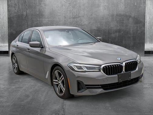 2022 BMW 530 i xDrive