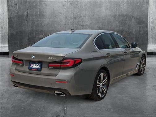 2022 BMW 530 i xDrive