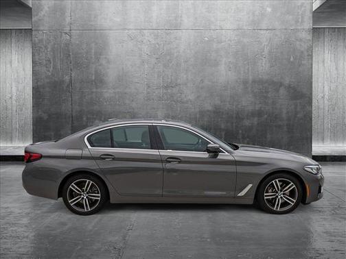 2022 BMW 530 i xDrive