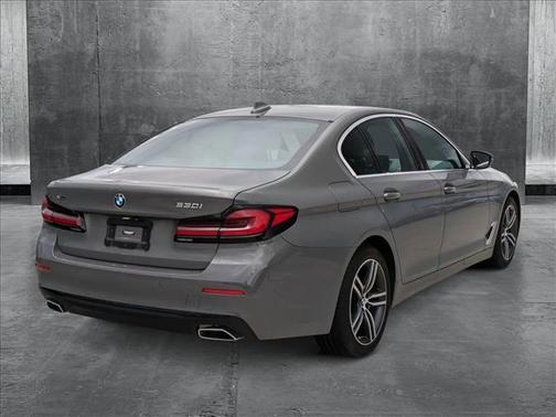 2022 BMW 530 i xDrive