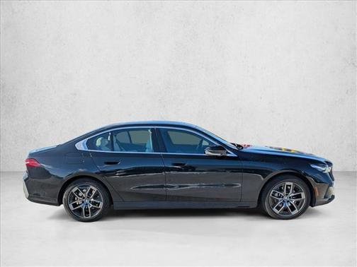 2026 BMW 530 i xDrive