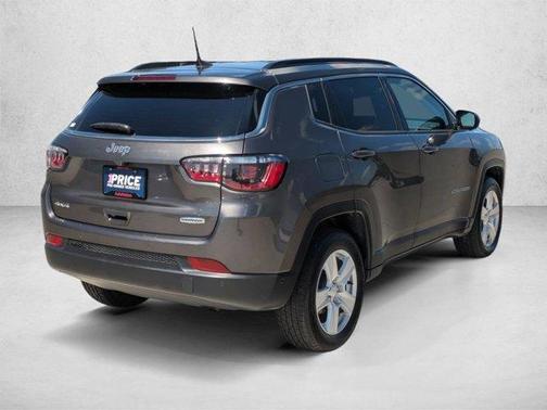 Granite Crystal Clearcoat Metallic 2022 Jeep Compass Latitude