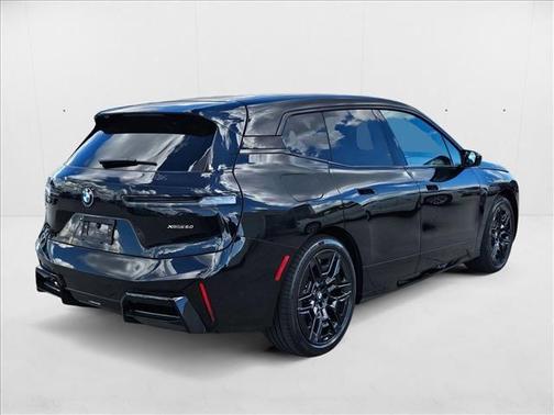 2026 BMW iX xDrive60
