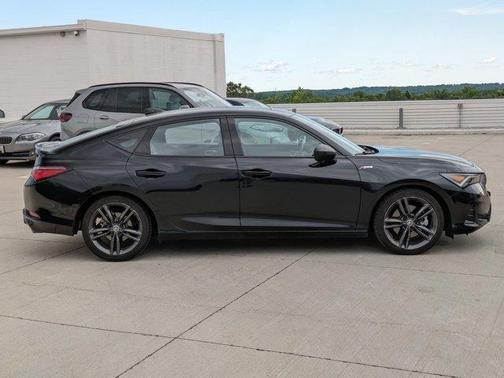 2023 Acura Integra w/A-Spec Package