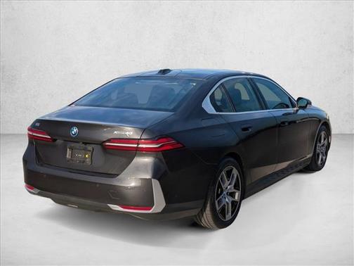 2025 BMW i5 xDrive40