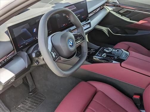 2024 BMW i5 eDrive40