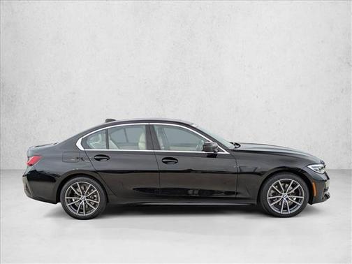 2019 BMW 330 i