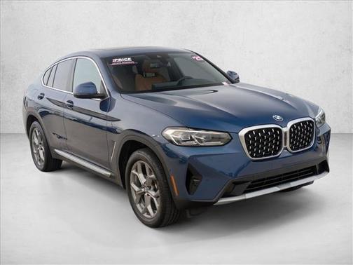 2025 BMW X4 xDrive30i