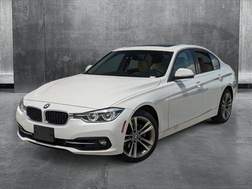 2018 BMW 330 i xDrive