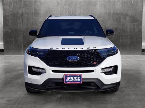 Photo 2 of 29 of 2021 Ford Explorer ST