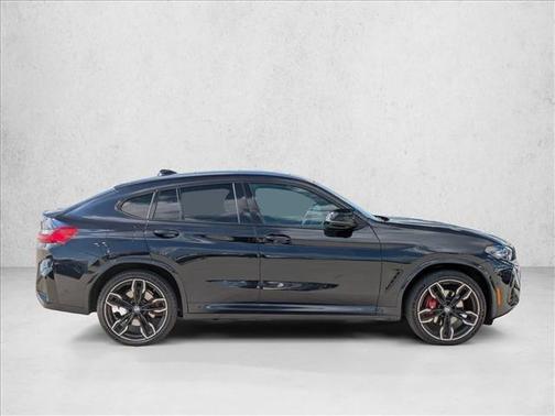 2024 BMW X4 M40i