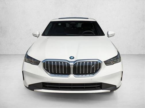 2025 BMW i5 xDrive40