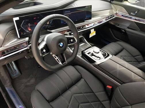 2024 BMW 760 760i xDrive