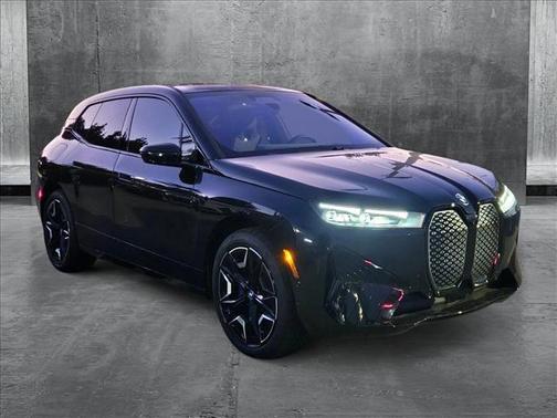 2025 BMW iX xDrive50