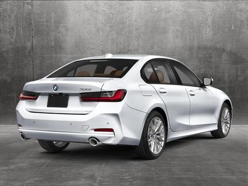 2025 BMW 330 i xDrive