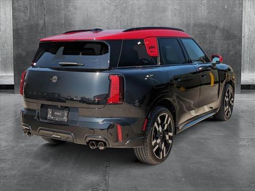 2025 MINI Countryman John Cooper Works