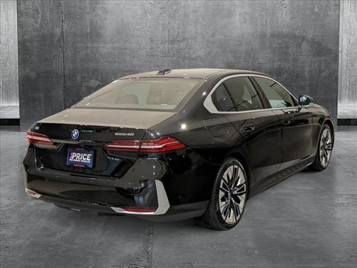 2024 BMW i5 eDrive40