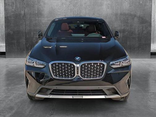 2023 BMW X4 xDrive30i