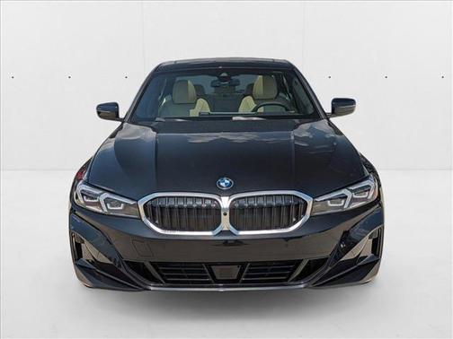2025 BMW 330 i xDrive