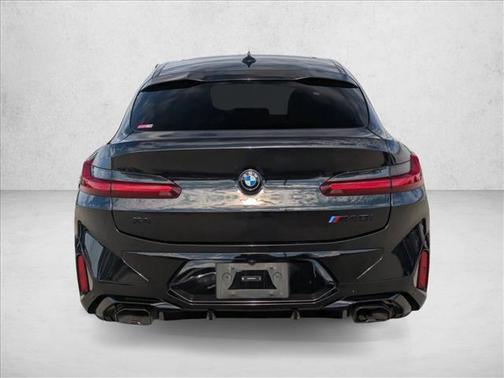 2024 BMW X4 M40i