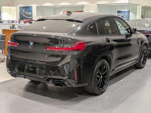 2024 BMW X4 M40i
