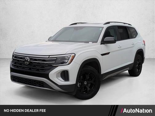 Pure White 2024 Volkswagen Atlas 2.0T Peak Edition SE w/Technology