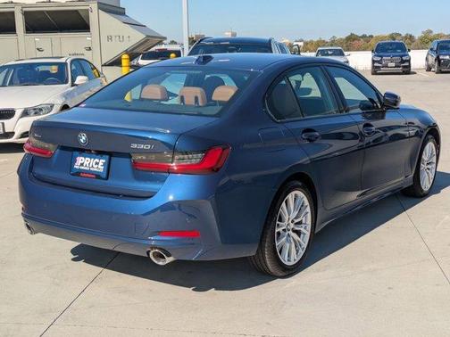 2023 BMW 330 i xDrive