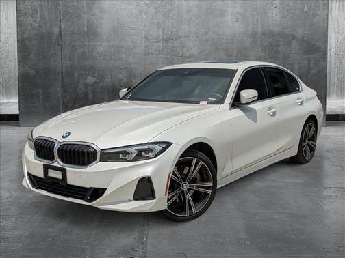 2023 BMW 330 i xDrive