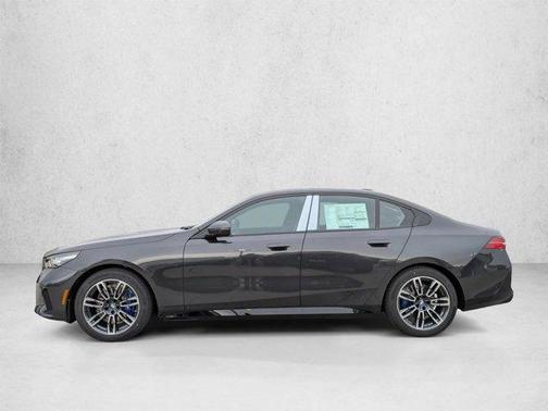 Dark Graphite Metallic 2026 BMW 530 i xDrive