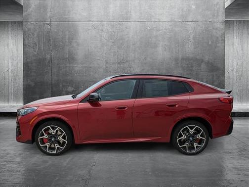 2025 BMW X2 M35i
