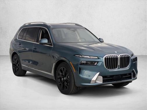 2025 BMW X7 xDrive40i