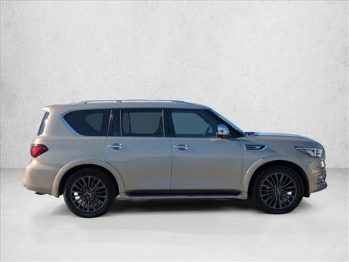 2023 INFINITI QX80 SENSORY